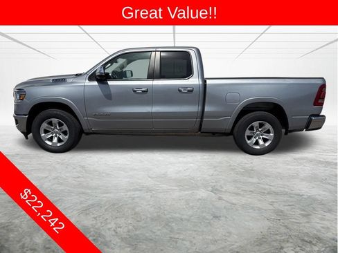 Used 2020 RAM 1500 Laramie AWD/4WD image 2
