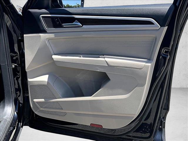 Used 2023 Volkswagen Atlas SE FWD image 18