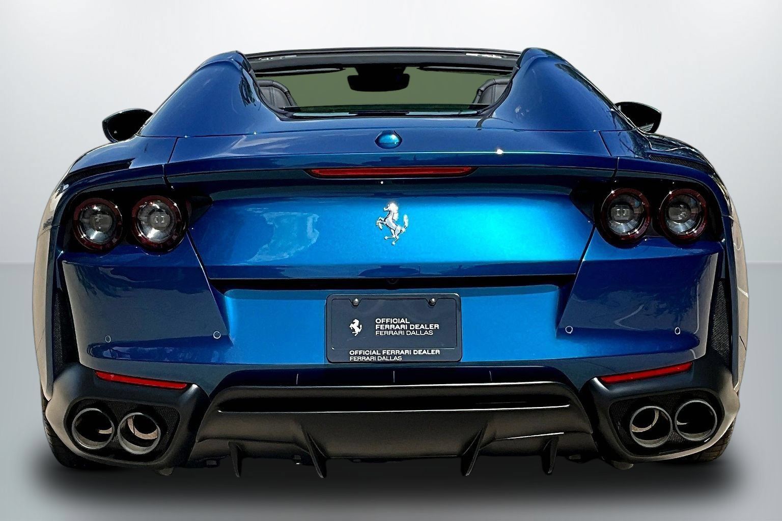Used 2023 Ferrari 812 GTS RWD image 6
