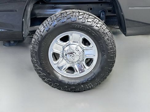 Used 2018 RAM 2500 Tradesman w/ Chrome Appearance Group AWD/4WD image 31