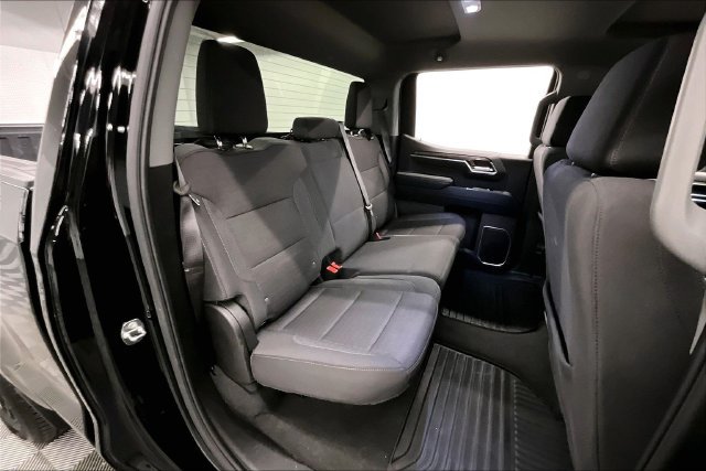 Used 2024 Chevrolet Silverado 1500 RST AWD/4WD image 25