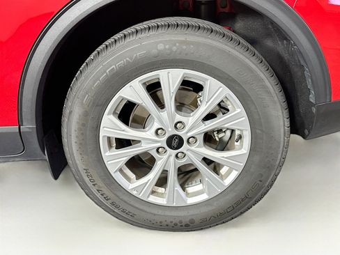 Used 2024 Ford Escape Active image 11