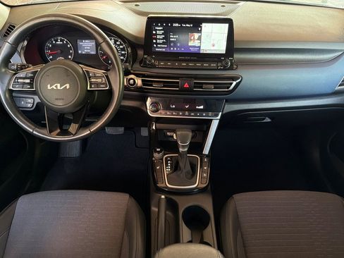 Used 2023 Kia Seltos S w/ Navigation Package AWD/4WD image 18