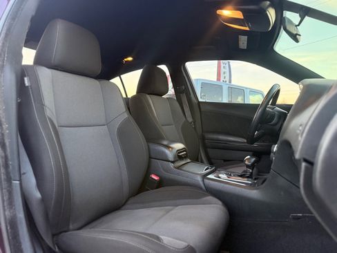 Used 2020 Dodge Charger SXT w/ Blacktop Package image 14