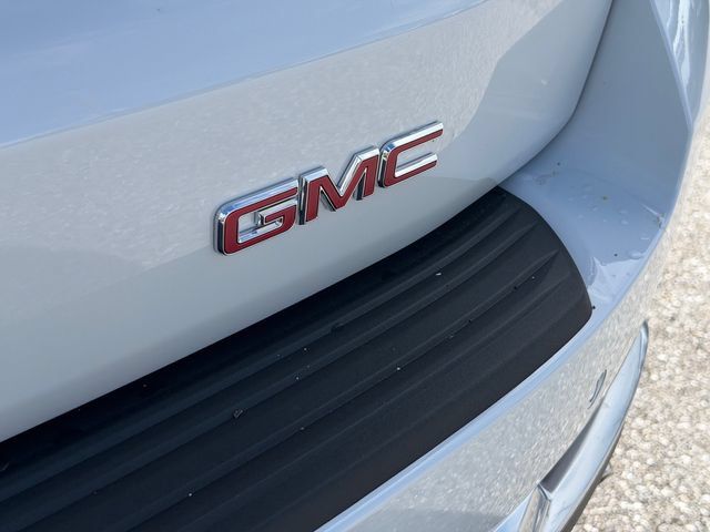 New 2026 GMC Yukon Denali w/ Denali Reserve Package AWD/4WD image 16