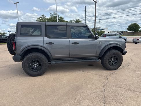 Used 2024 Ford Bronco Wildtrak AWD/4WD image 8