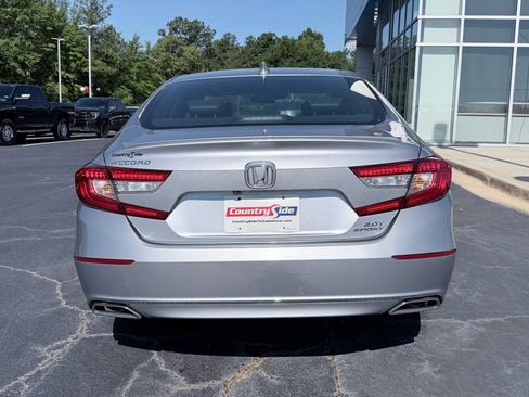 Used 2020 Honda Accord Sport image 8