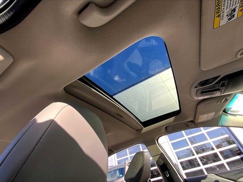 Used 2021 Subaru Legacy Limited image 12