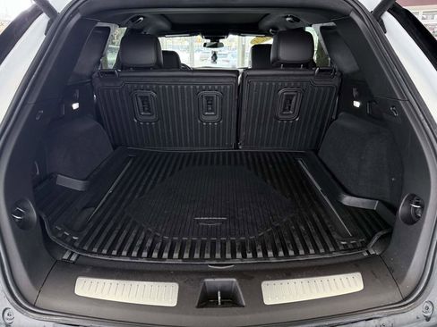 Used 2024 Cadillac XT5 Premium Luxury w/ LPO, Floor Liner Package image 37