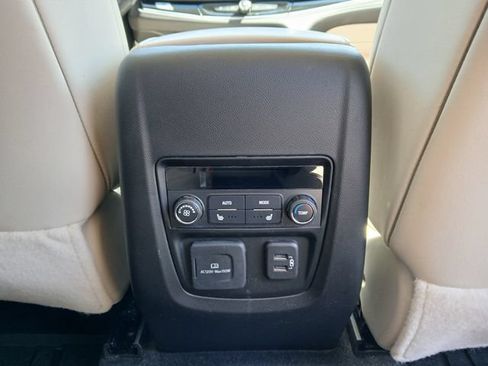 Certified 2024 Buick Enclave Avenir w/ Avenir Technology Package AWD/4WD image 33