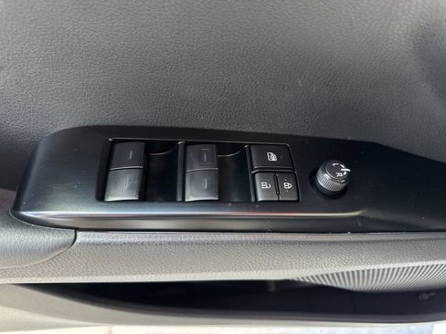 Certified 2025 Toyota Camry SE w/ Convenience Package FWD image 22