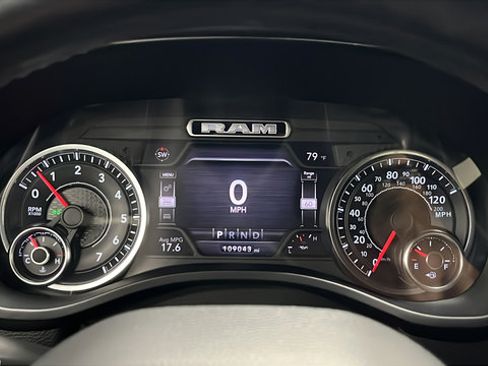 Used 2020 RAM 1500 Big Horn AWD/4WD image 17