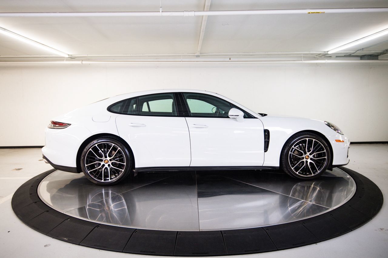 Certified 2023 Porsche Panamera image 8