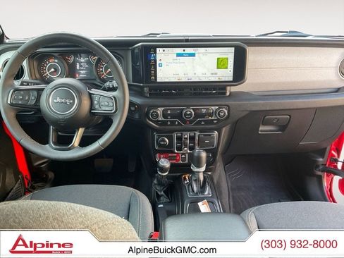 Used 2025 Jeep Wrangler Unlimited Sport AWD/4WD image 10