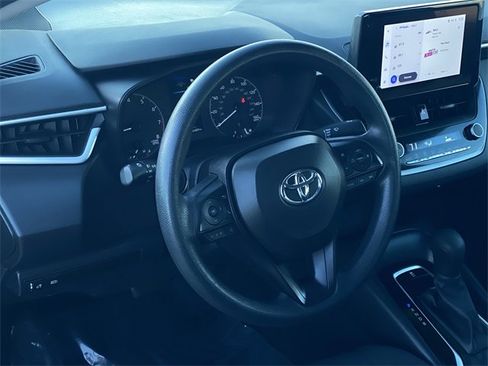 Used 2024 Toyota Corolla LE image 10