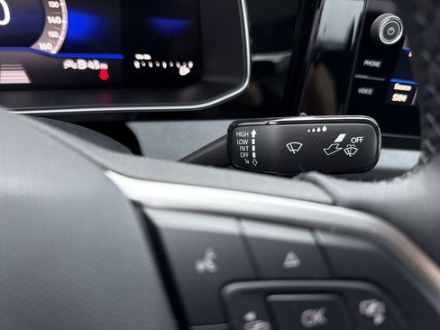New 2026 Volkswagen Jetta SE FWD image 22