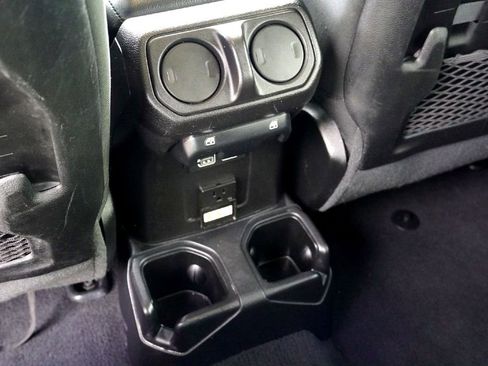 Used 2021 Jeep Wrangler Unlimited Rubicon image 25