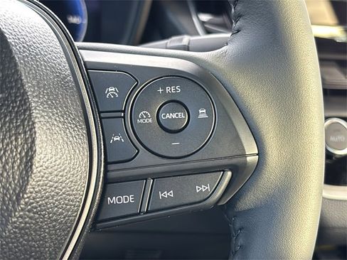 Used 2026 Toyota Corolla SE image 27
