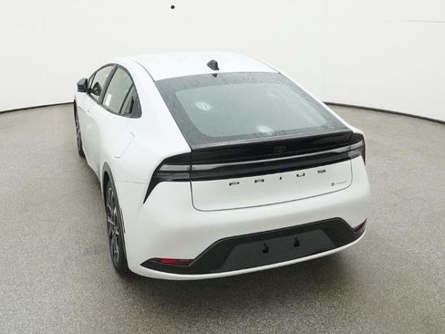 New 2026 Toyota Prius Plug-In Hybrid FWD image 36
