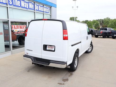 New 2026 Chevrolet Express 2500 w/ Enhanced Convenience Package RWD image 33