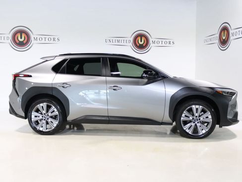 Used 2023 Subaru Solterra AWD image 33