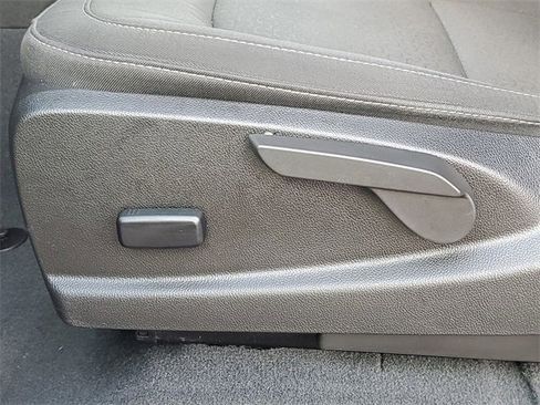 Used 2022 GMC Canyon Elevation w/ Trailering Package image 18