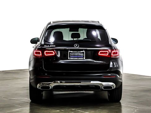 Used 2022 Mercedes-Benz GLC 300 image 5