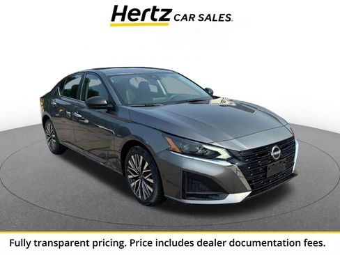 Used 2025 Nissan Altima 2.5 SV FWD image 1