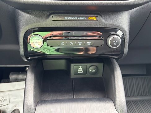 Used 2025 Ford Escape ST-Line w/ Tech Pack #1 AWD/4WD image 25