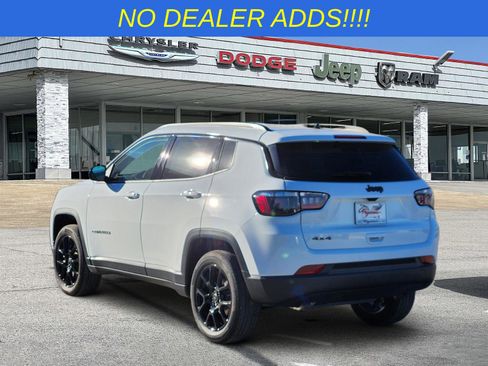 New 2026 Jeep Compass Latitude AWD/4WD image 4