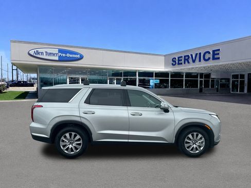 Used 2023 Hyundai Palisade SEL FWD image 8