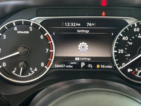 Used 2024 Nissan Rogue SV AWD/4WD image 34