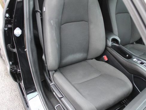 Used 2022 Honda HR-V Sport image 16