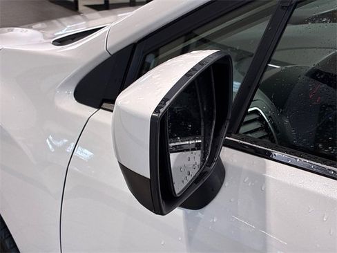 Used 2015 Subaru Impreza 2.0i Premium image 10