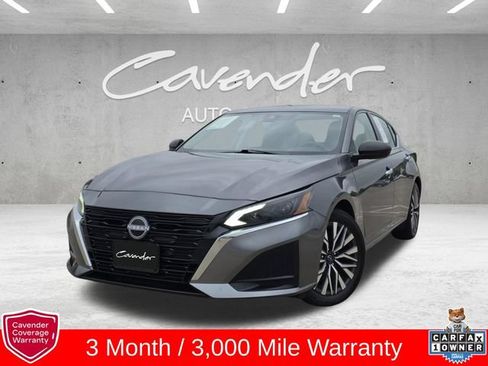 Used 2024 Nissan Altima 2.5 SV FWD image 1
