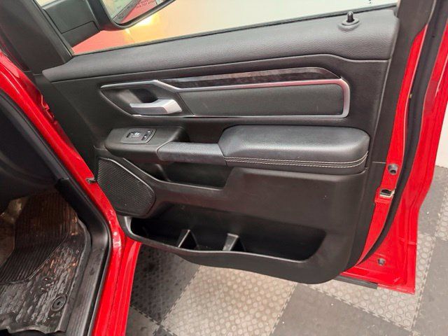 Used 2024 RAM 1500 Big Horn AWD/4WD image 39