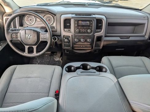 Used 2019 RAM 1500 Express image 19