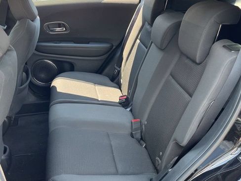 Used 2020 Honda HR-V EX image 7