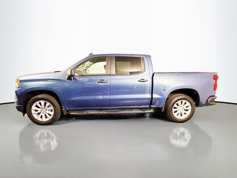 Used 2024 Chevrolet Silverado 1500 Custom image 6
