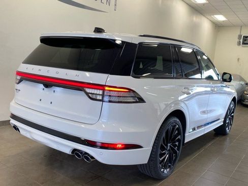 New 2026 Lincoln Aviator Reserve w/ Jet Appearance Package image 7