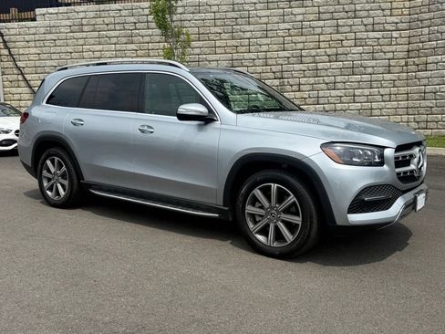 Used 2023 Mercedes-Benz GLS 450 4MATIC image 12