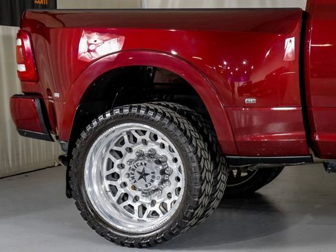 Used 2022 RAM 3500 Limited image 6