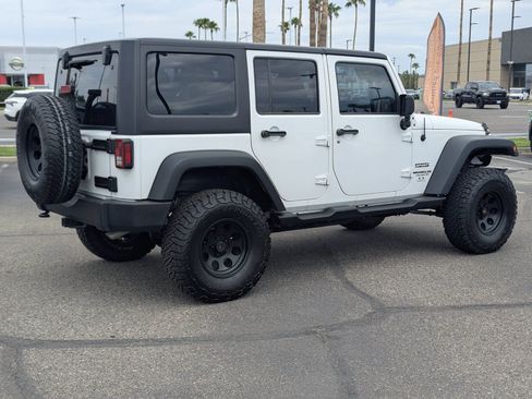 Used 2015 Jeep Wrangler Unlimited Sport w/ Max Tow Package AWD/4WD image 2