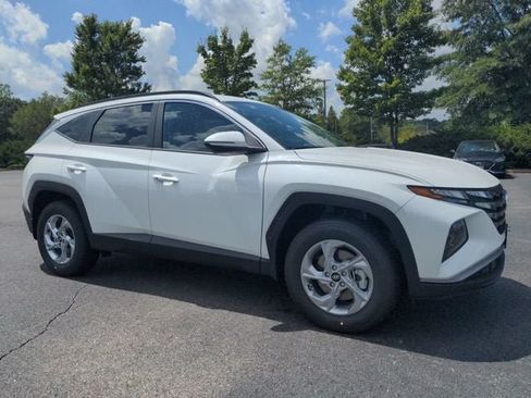 Used 2022 Hyundai Tucson SEL AWD/4WD image 2