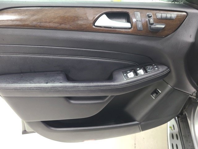 Used 2014 Mercedes-Benz ML 350 4MATIC image 23