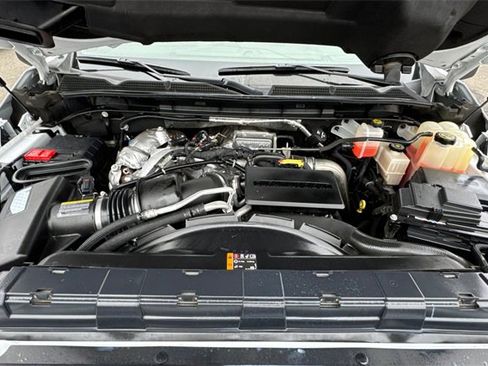 Used 2021 GMC Sierra 3500 4x4 Crew Cab w/ Gooseneck/5TH Wheel Package image 52