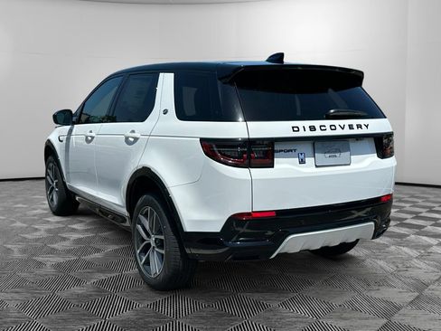 New 2026 Land Rover Discovery Sport Landmark AWD/4WD image 3