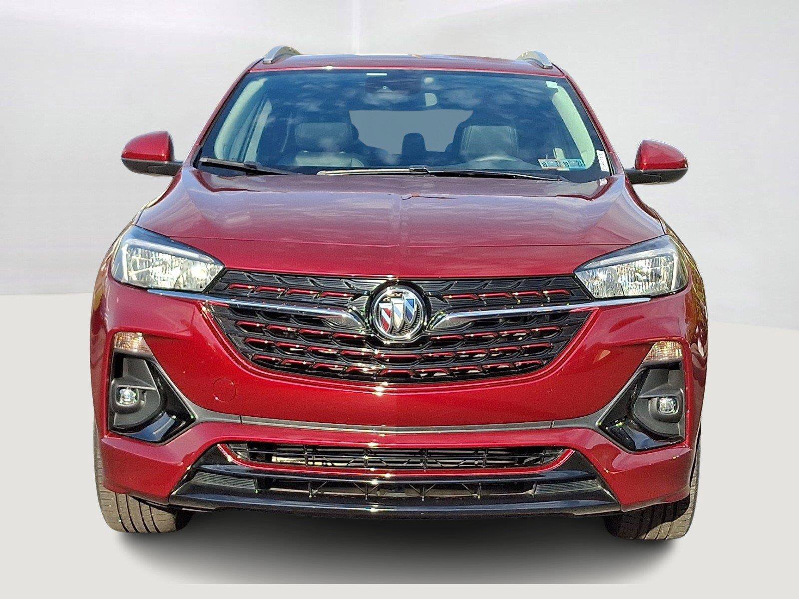 Used 2023 Buick Encore GX Select w/ Sport Touring Package FWD image 2