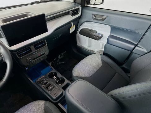 Certified 2025 Ford Maverick XLT w/ XLT Luxury Package AWD/4WD image 11