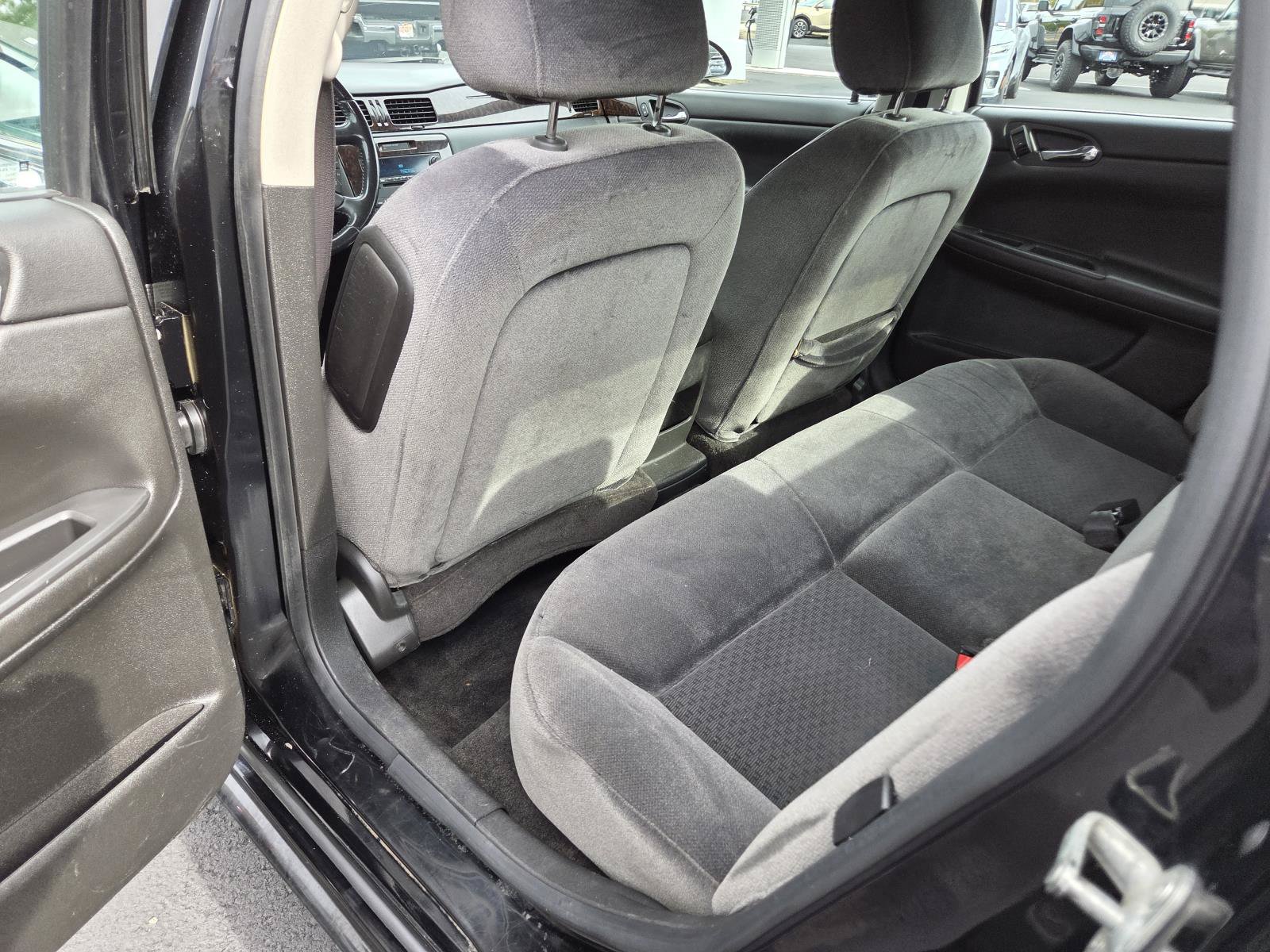 Used 2013 Chevrolet Impala LT FWD image 14